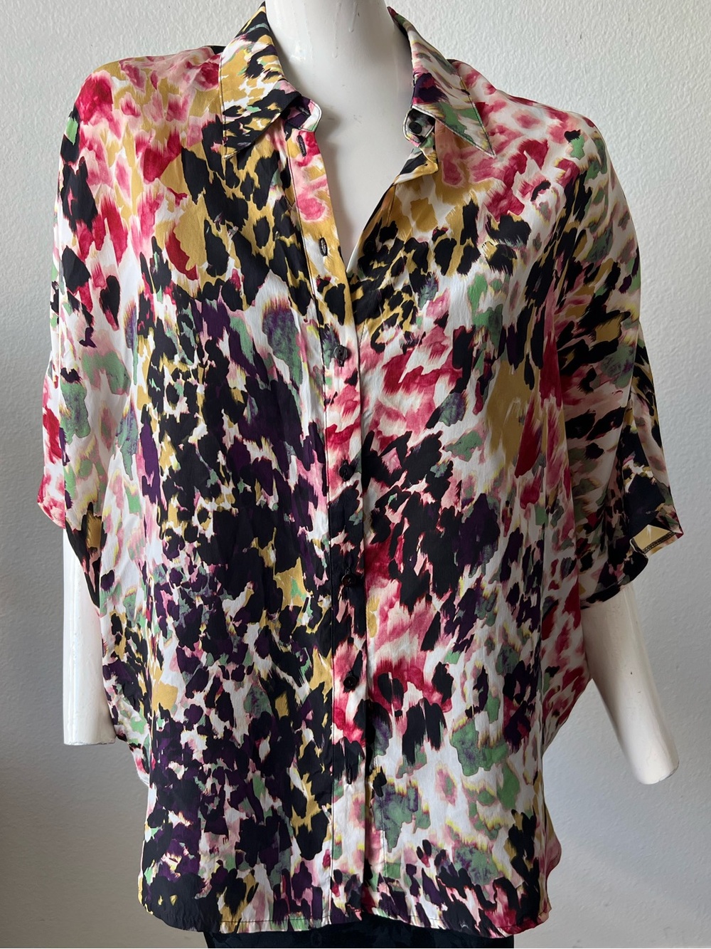 NEW MULTICOLOR SUMMUM WOMAN BLOUSE- SZ 36- MADE IN BELARUS